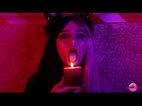 ❤️ Strastveno pušenje od seksi sukubusa s ispunjenim ustima ☑ Porno video na hr.marketapp.top ❌